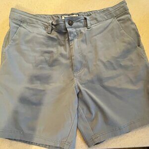 Mens Twill Shorts 34W8" inseam